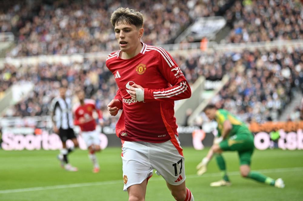 亚泰U18队兵发广东清远 备战足协青少年足球锦标赛会员协会U18赛.